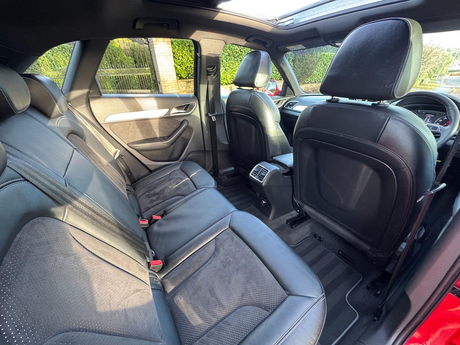 Used Audi Q3 2015 for sale - 76759487: Photo 28