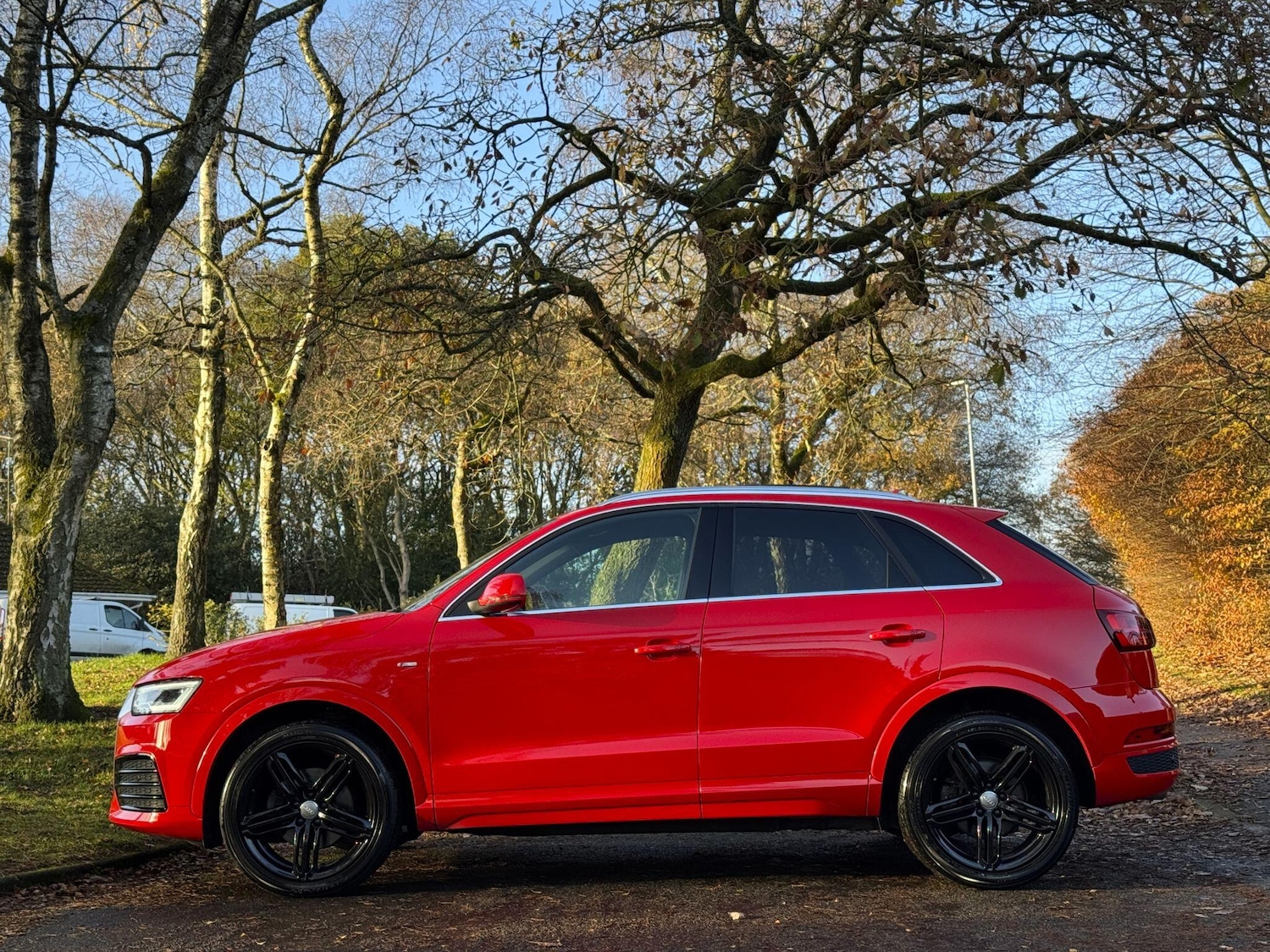 Used Audi Q3 2015 for sale - 76759487: Photo 3