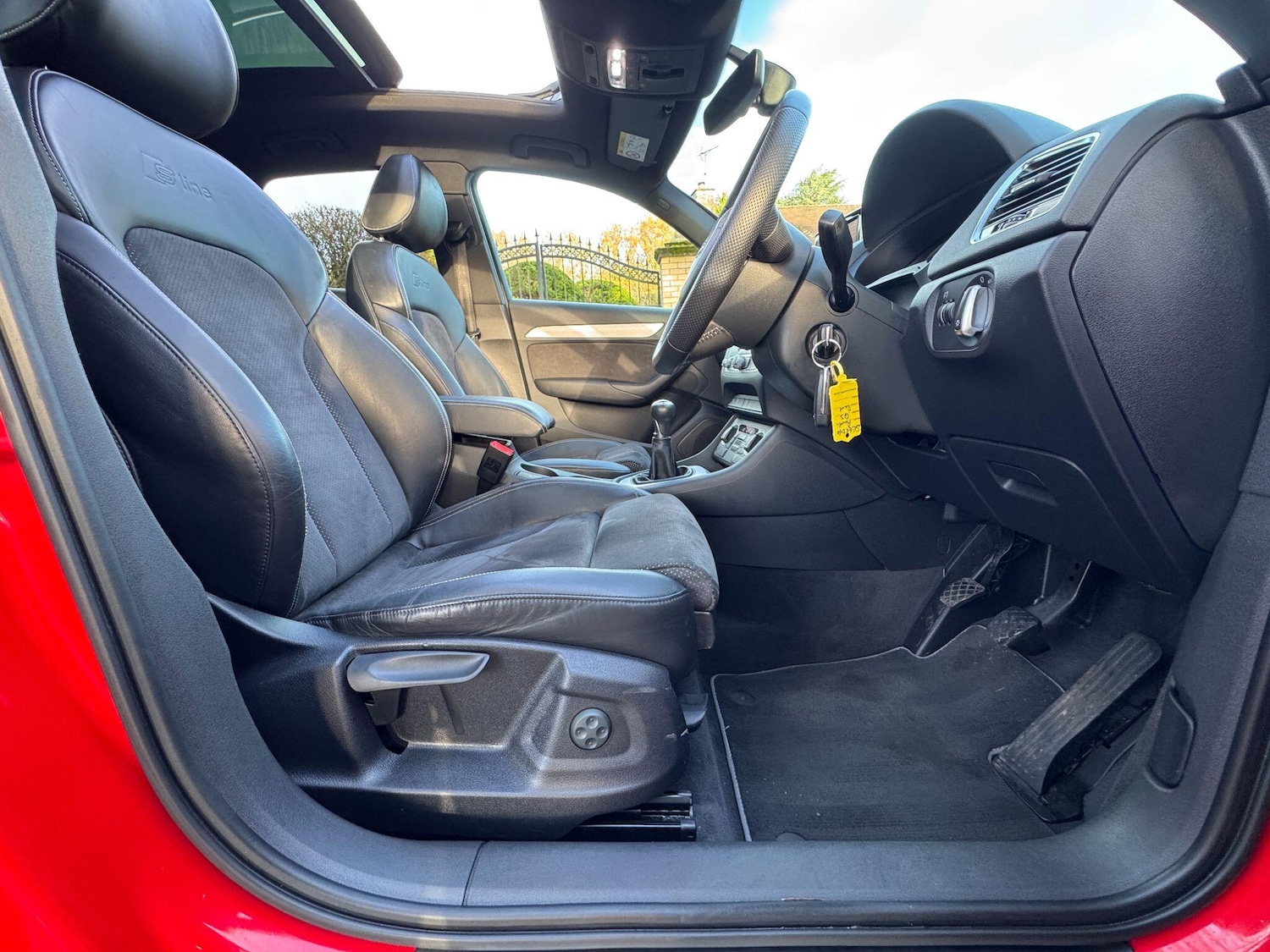 Used Audi Q3 2015 for sale - 76759487: Photo 75