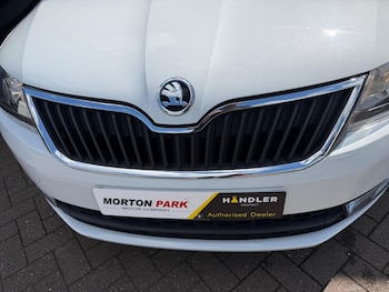 Used Skoda Rapid Spaceback 2017 for sale - 79188689: Photo
