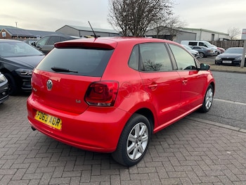 Used Volkswagen Polo 2013 for sale - 77688864: Photo