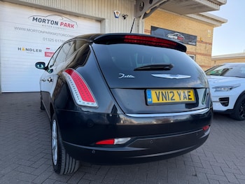 Used Chrysler Delta 2012 for sale - 77705461: Photo