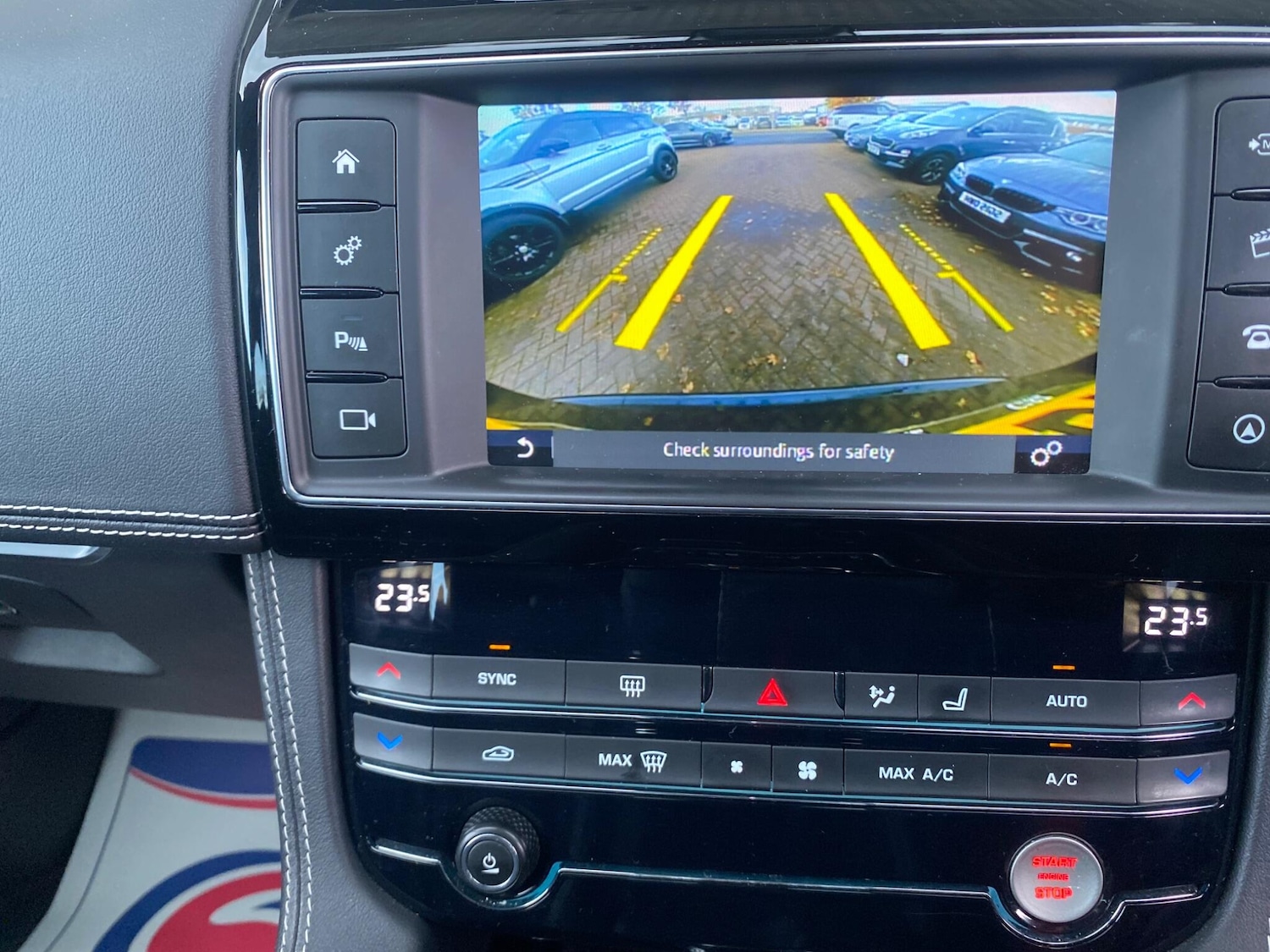 Used Jaguar F-Pace 2018 for sale - 77925928: Photo 21