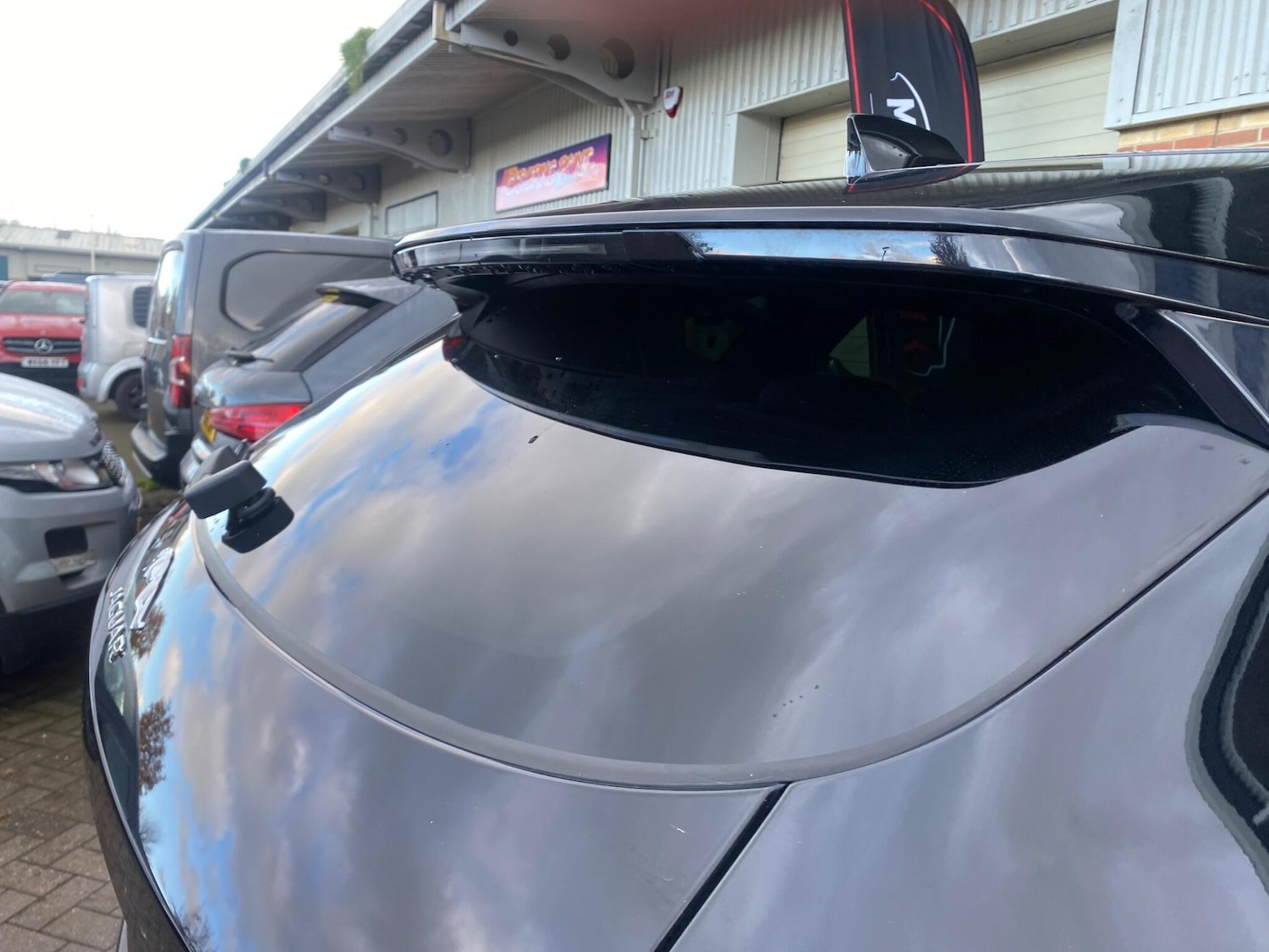 Used Jaguar F-Pace 2018 for sale - 77925928: Photo 35