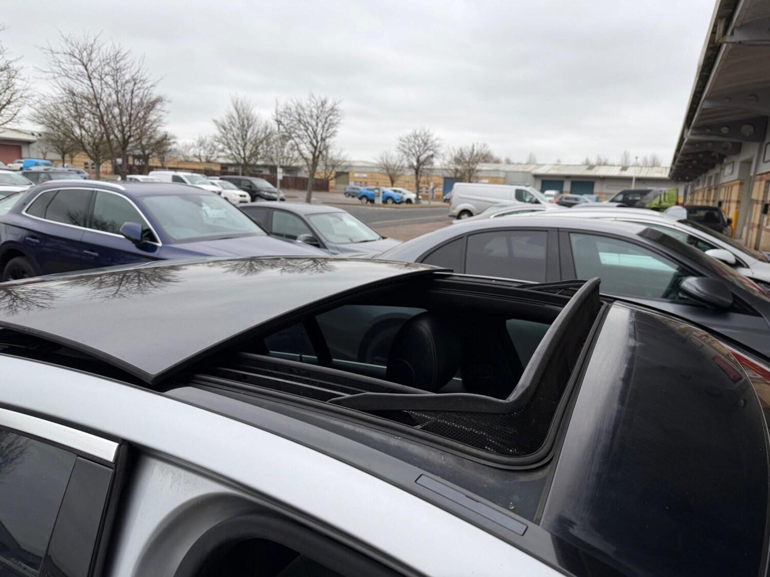 Used Mercedes-Benz C Class 2015 for sale - 77688878: Photo 21