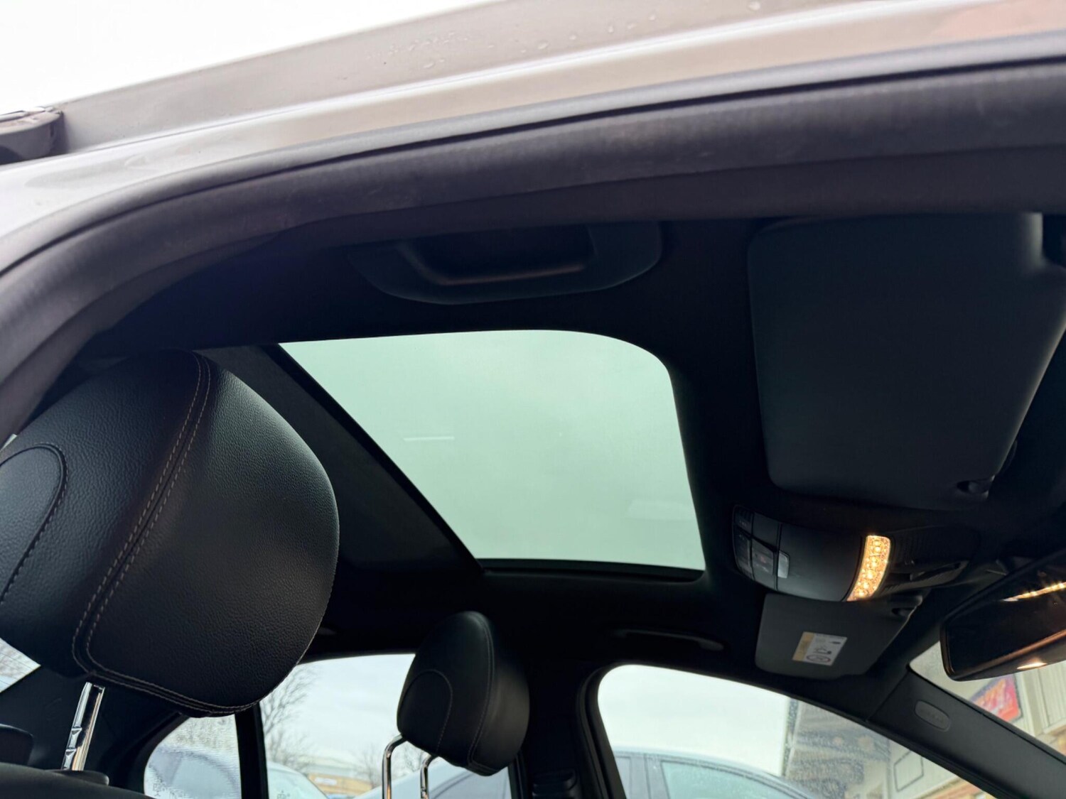 Used Mercedes-Benz C Class 2015 for sale - 77688878: Photo 22