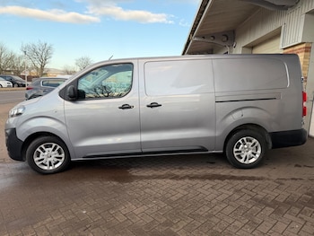 Used Vauxhall Vivaro 2020 for sale - 77823660: Photo