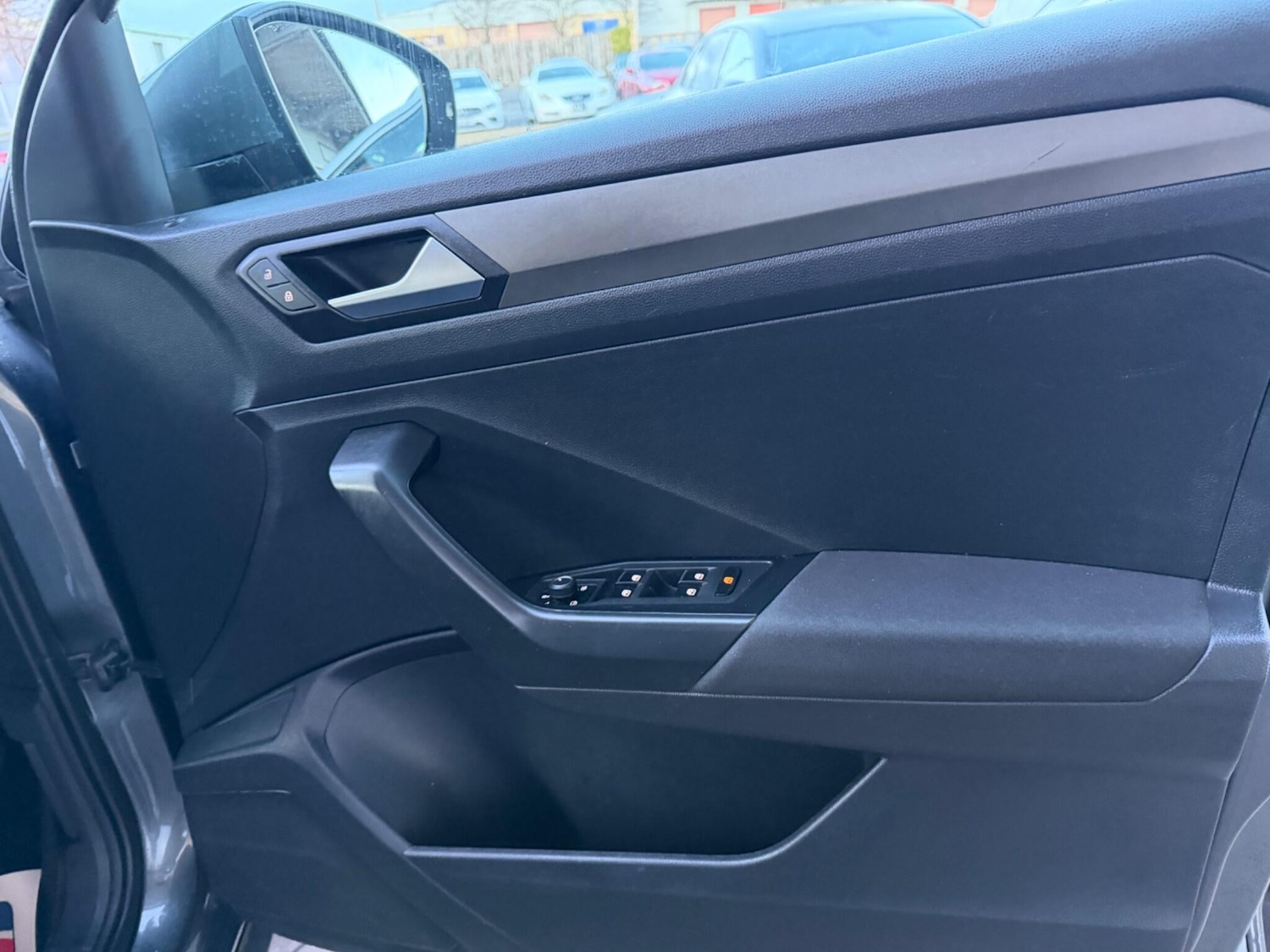 Used Volkswagen T-Roc 2020 for sale - 77688863: Photo 18