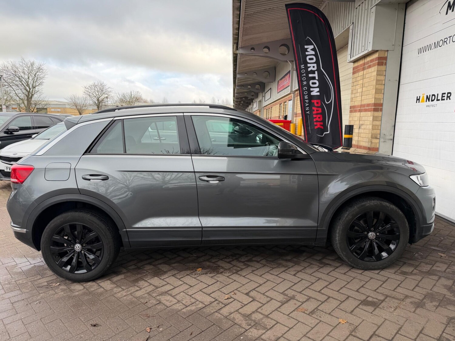 Used Volkswagen T-Roc 2020 for sale - 77688863: Photo 7