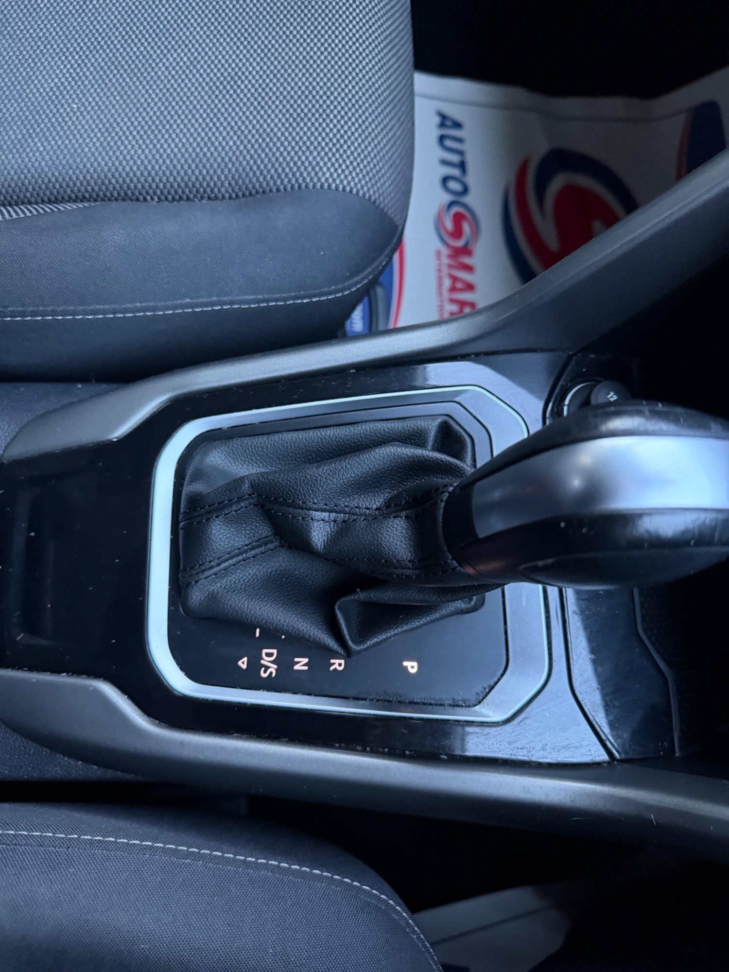 Used Volkswagen T-Roc 2020 for sale - 77688863: Photo 9