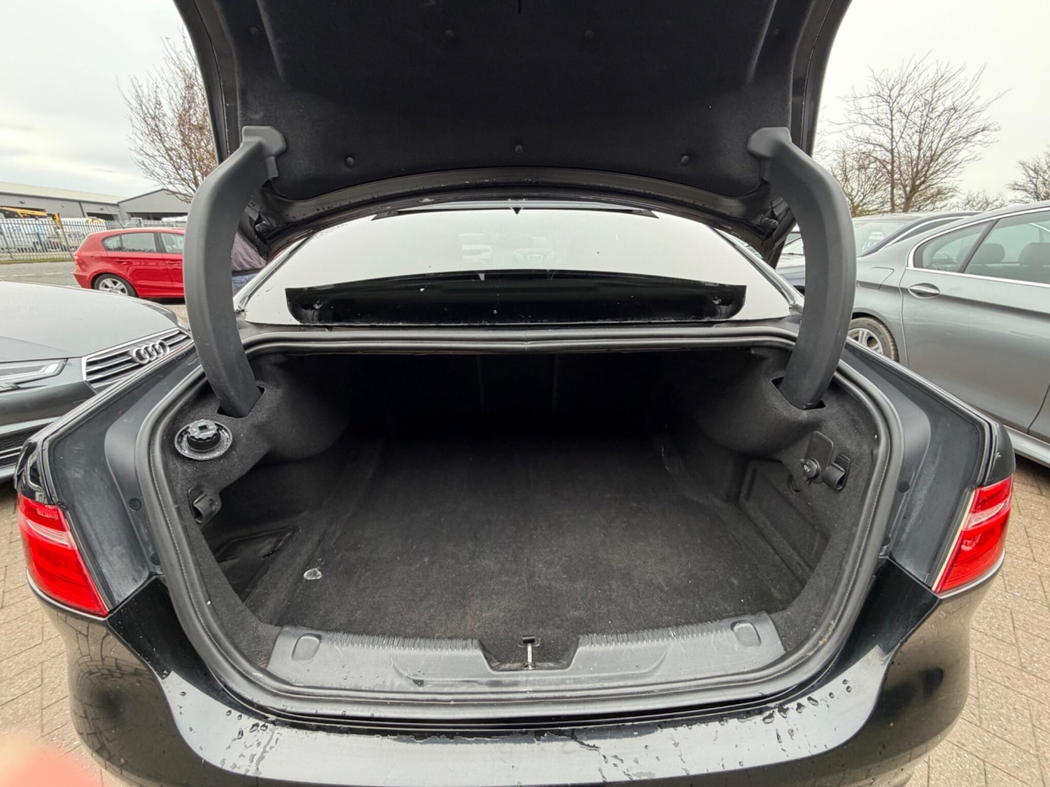 Used Jaguar XE for sale - 77982480: Photo 22