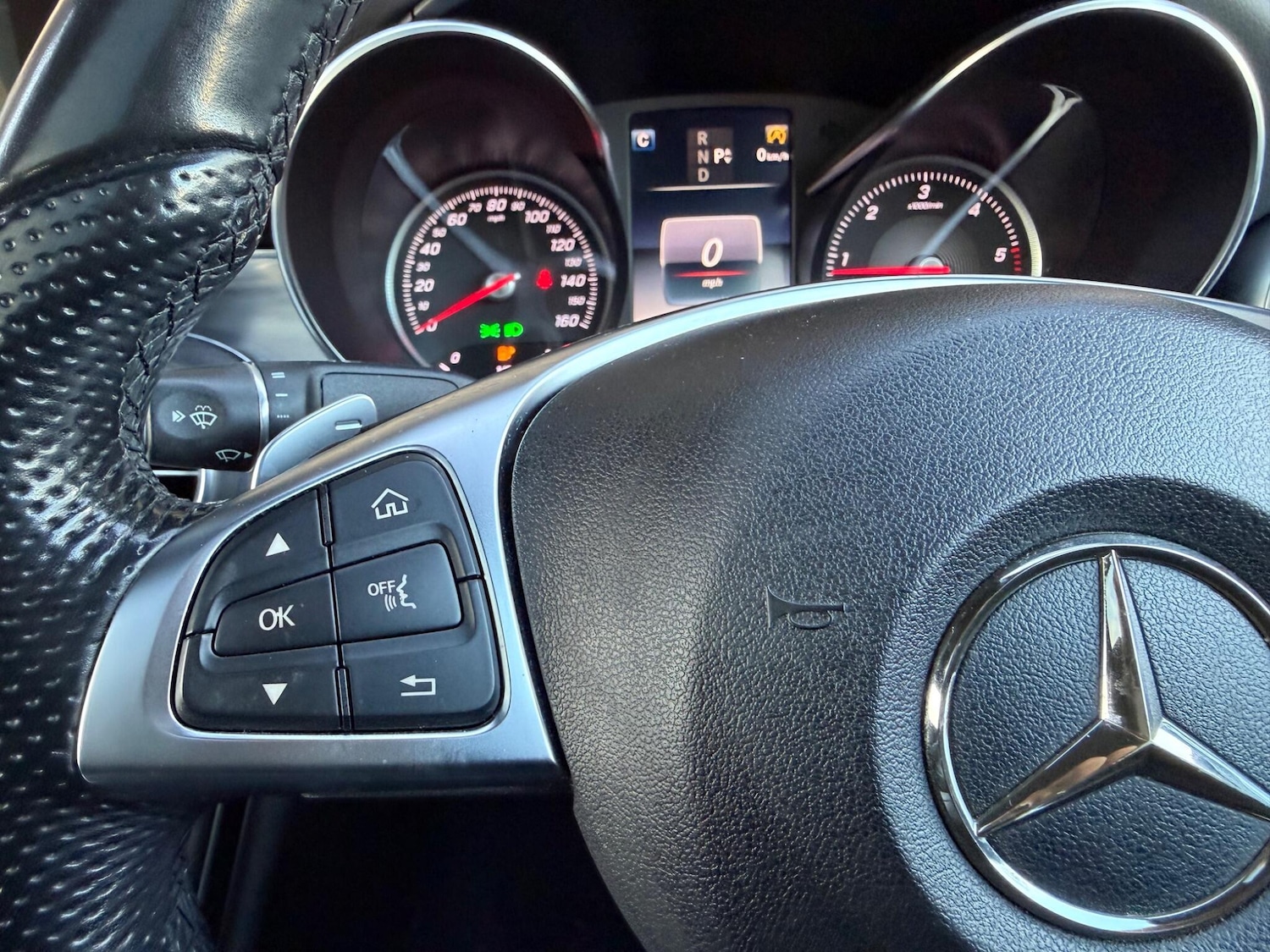 Used Mercedes-Benz C Class 2016 for sale - 77688872: Photo 15