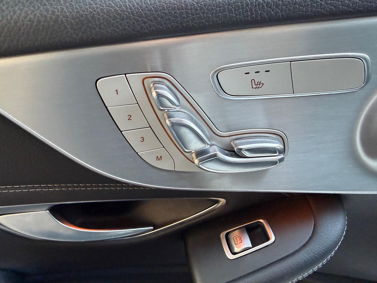 Used Mercedes-Benz C Class 2016 for sale - 77688872: Photo 23