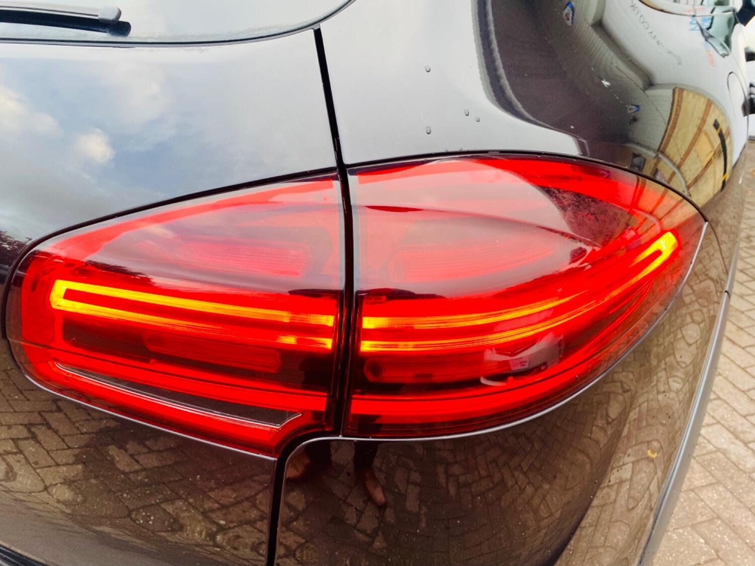 Used Porsche Cayenne 2014 for sale - 77854250: Photo 10