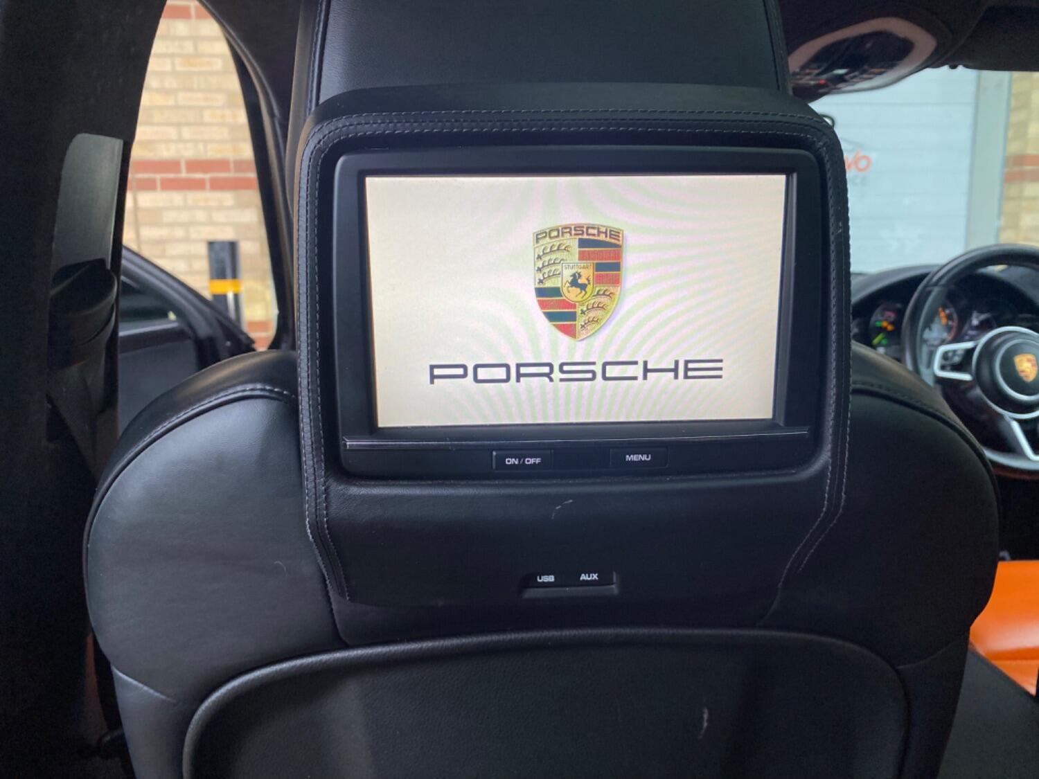 Used Porsche Cayenne 2014 for sale - 77854250: Photo 23