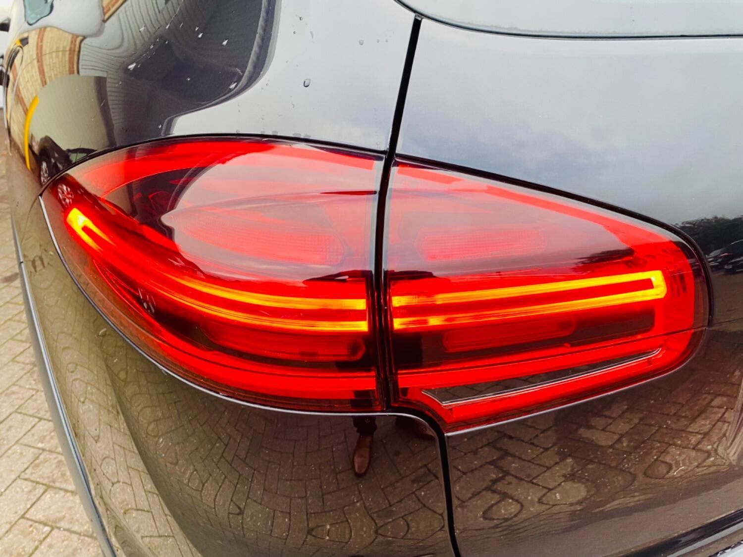 Used Porsche Cayenne 2014 for sale - 77854250: Photo 9