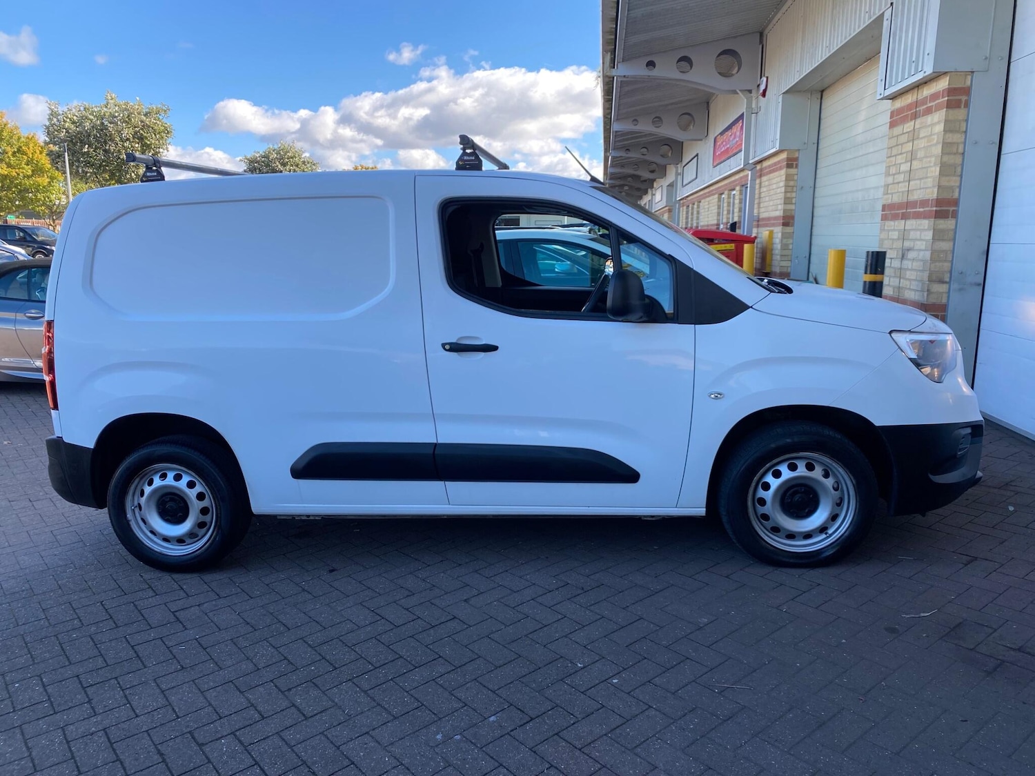 Used Vauxhall Combo 2021 for sale - 77688850: Photo 7