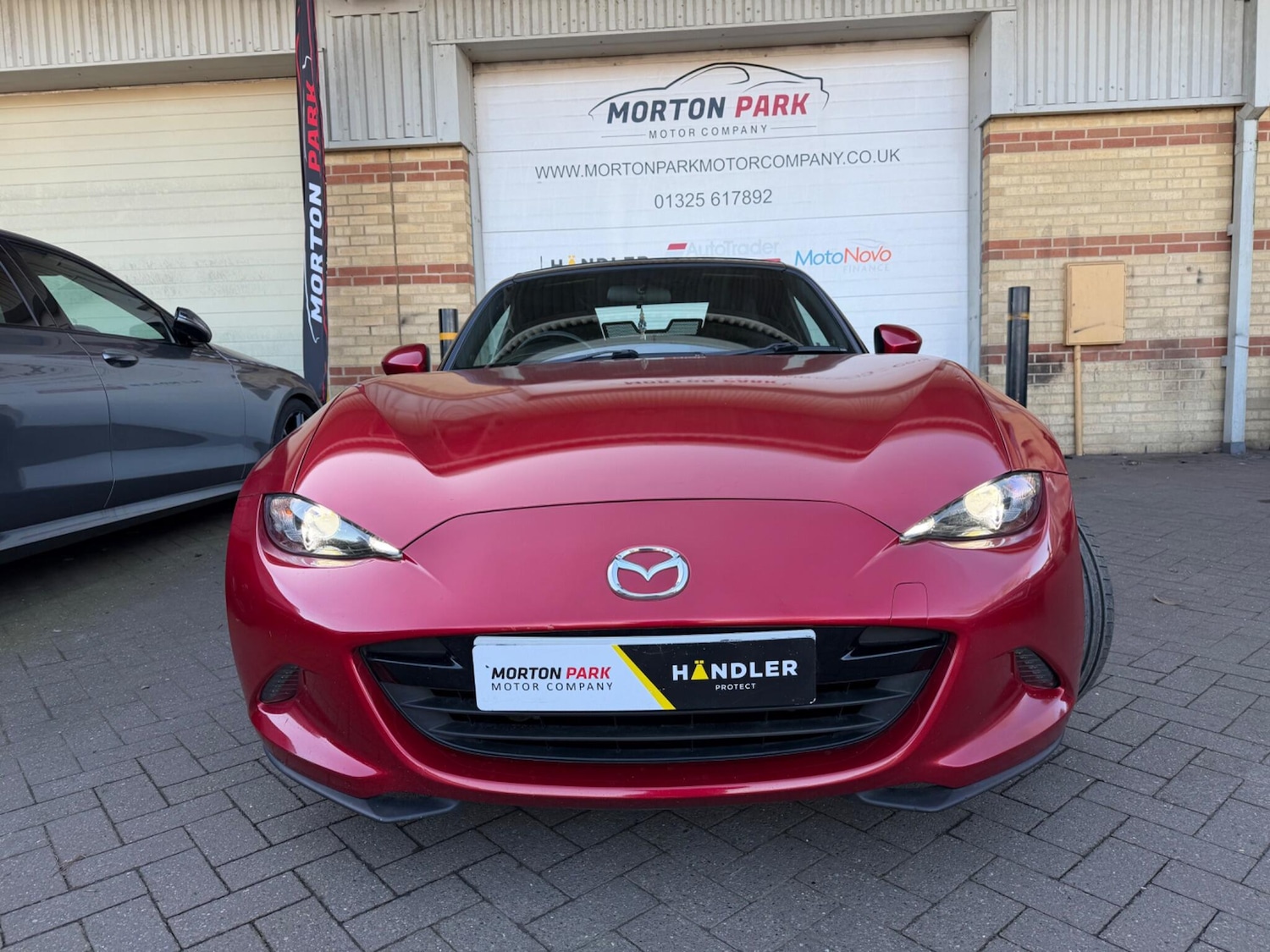 Used Mazda MX-5 2016 for sale - 77738556: Photo 2