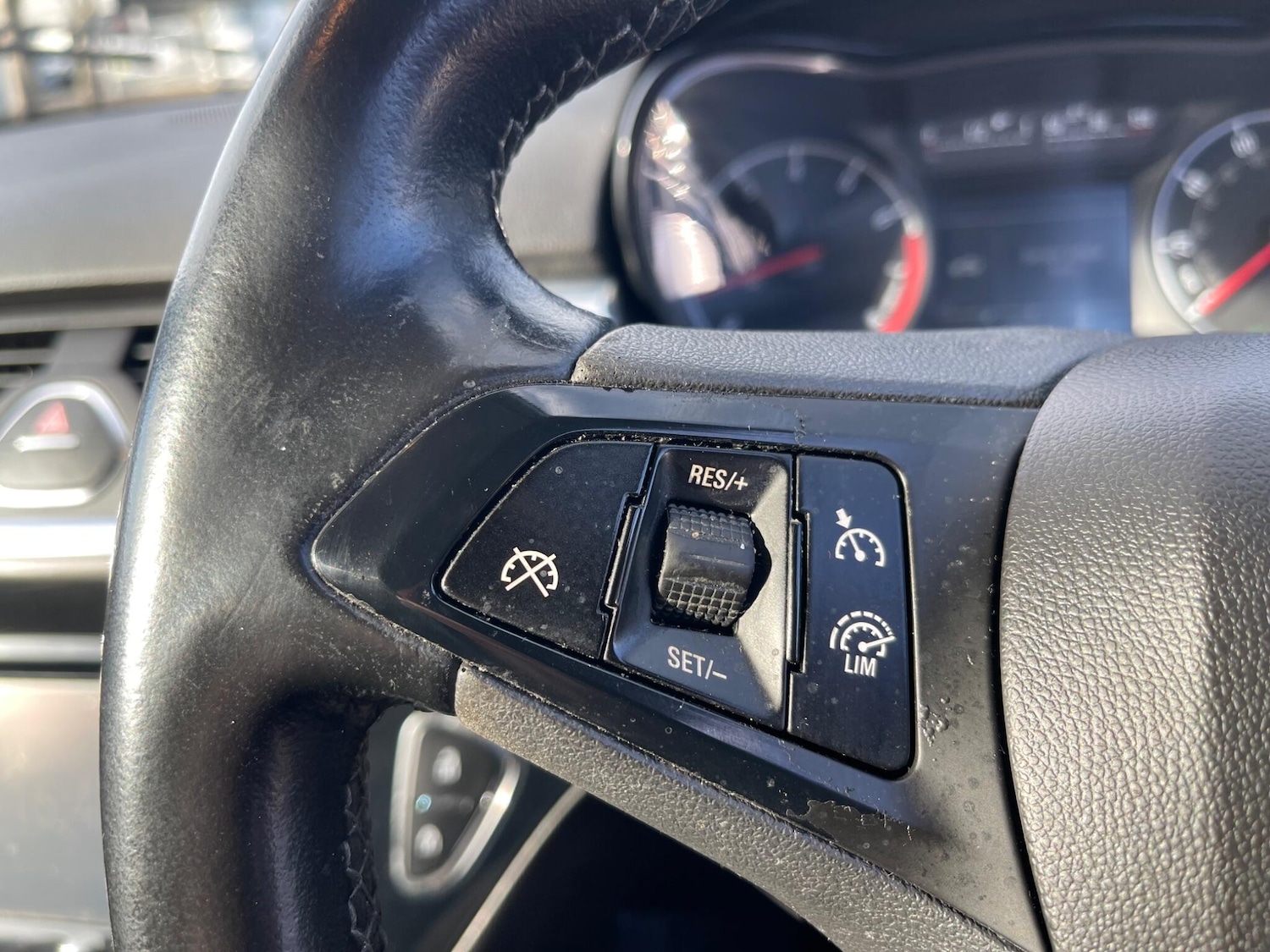 Used Vauxhall Corsa 2015 for sale - 77925141: Photo 14