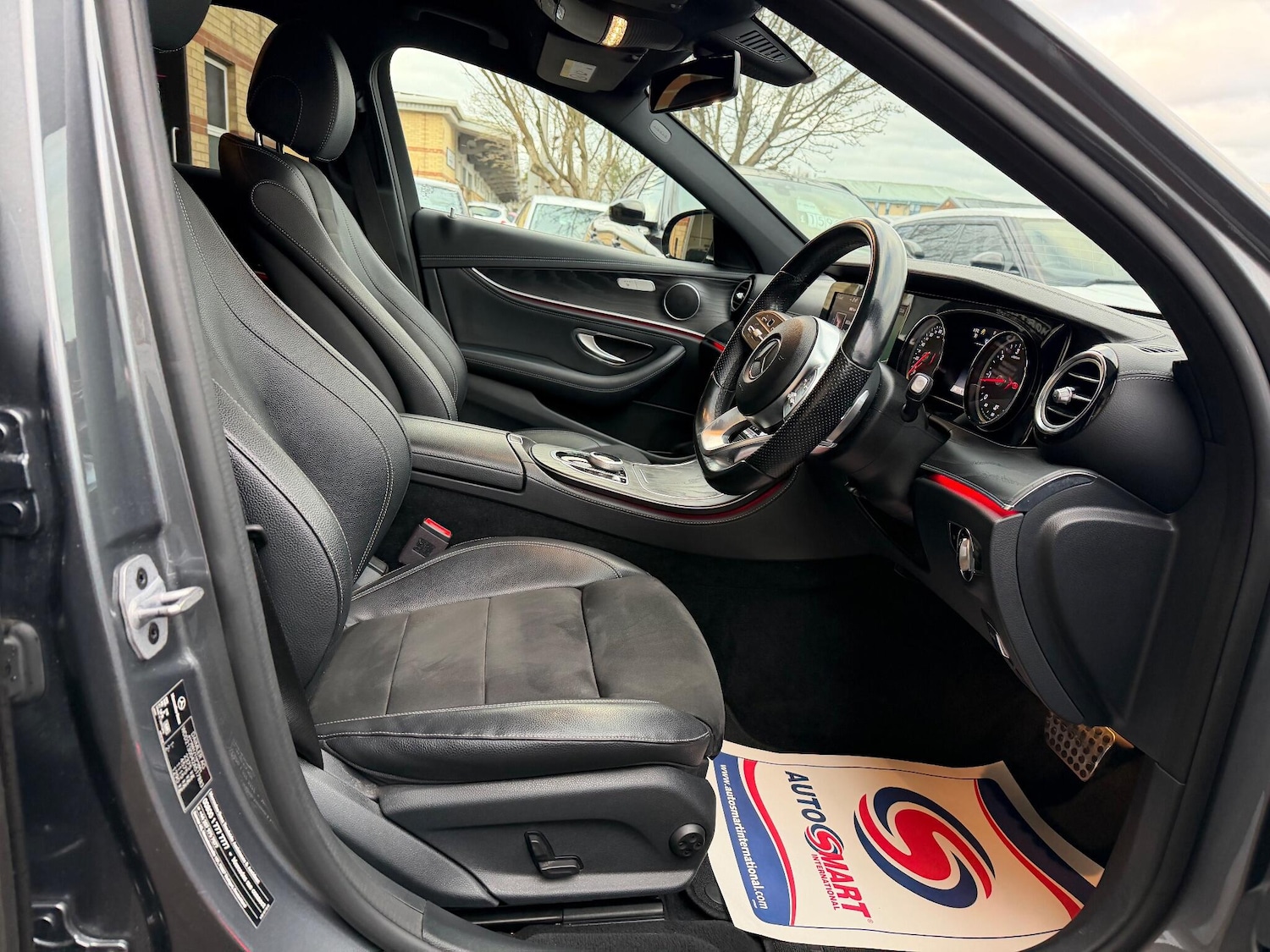 Used Mercedes-Benz E Class for sale - 77688862: Photo 10