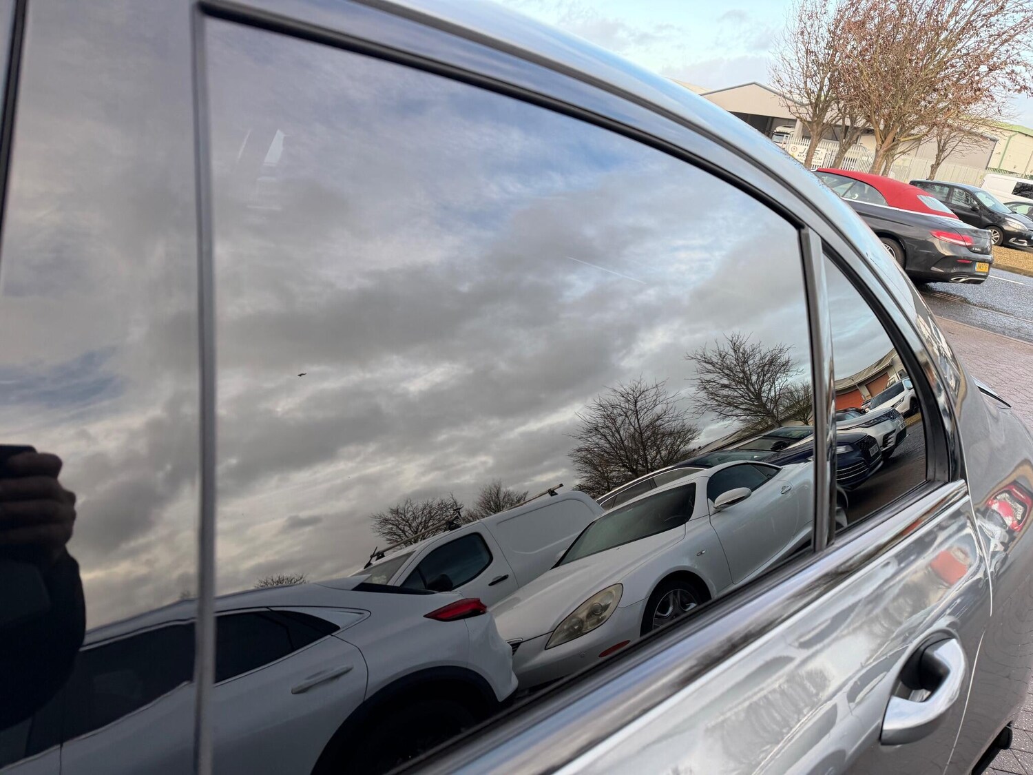 Used Mercedes-Benz E Class for sale - 77688862: Photo 37