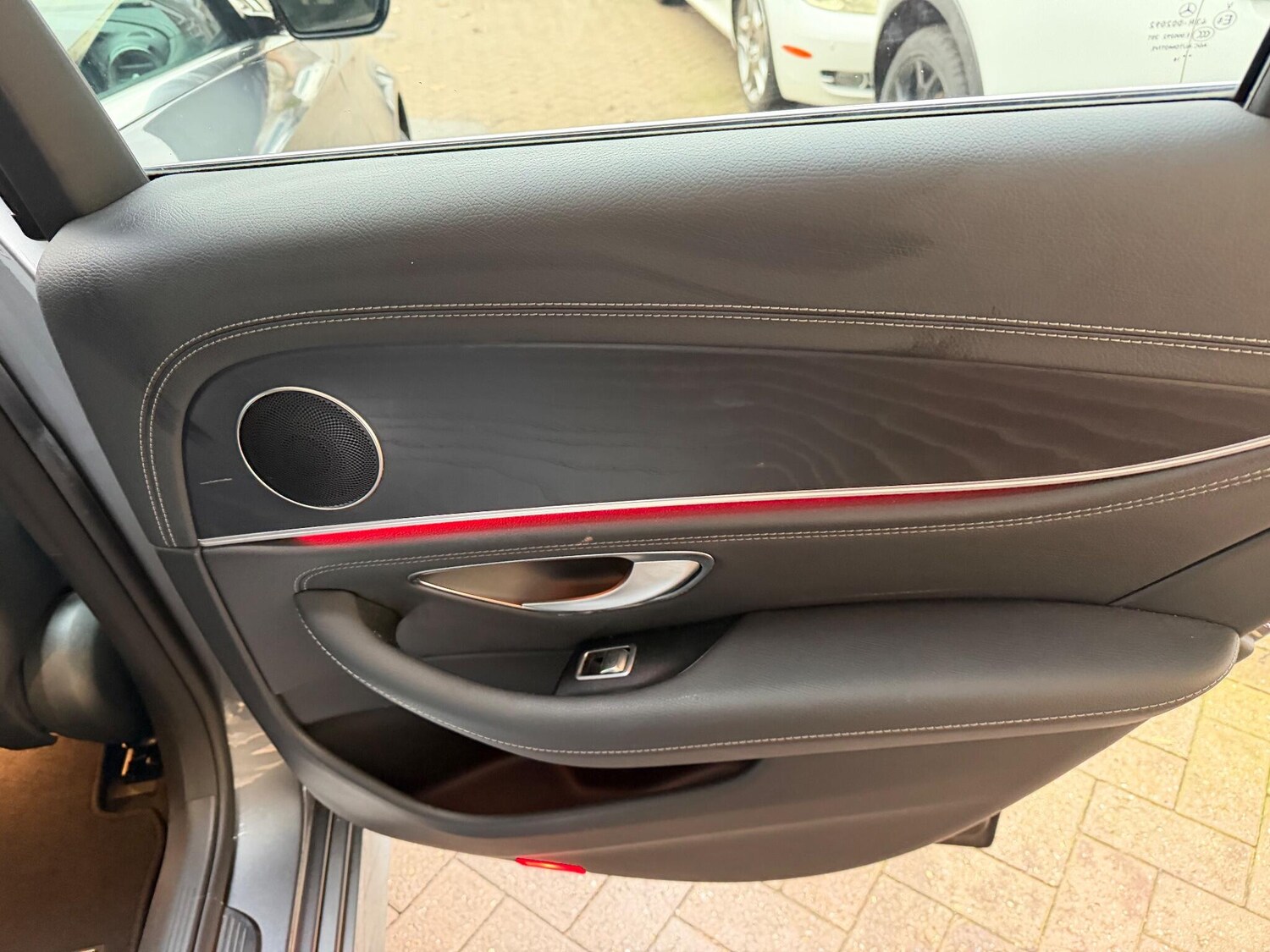 Used Mercedes-Benz E Class for sale - 77688862: Photo 41