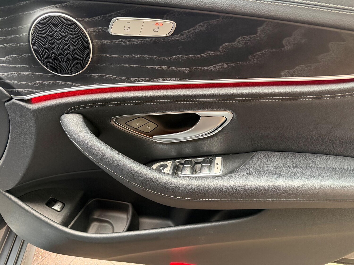 Used Mercedes-Benz E Class for sale - 77688862: Photo 43