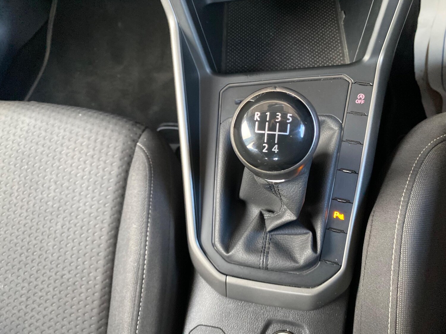 Used Volkswagen Polo 2018 for sale - 77688867: Photo 16