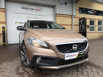 Used Volvo V40 2014 for sale - 79188799: Photo