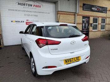 Used Hyundai i20 2018 for sale - 77705105: Photo