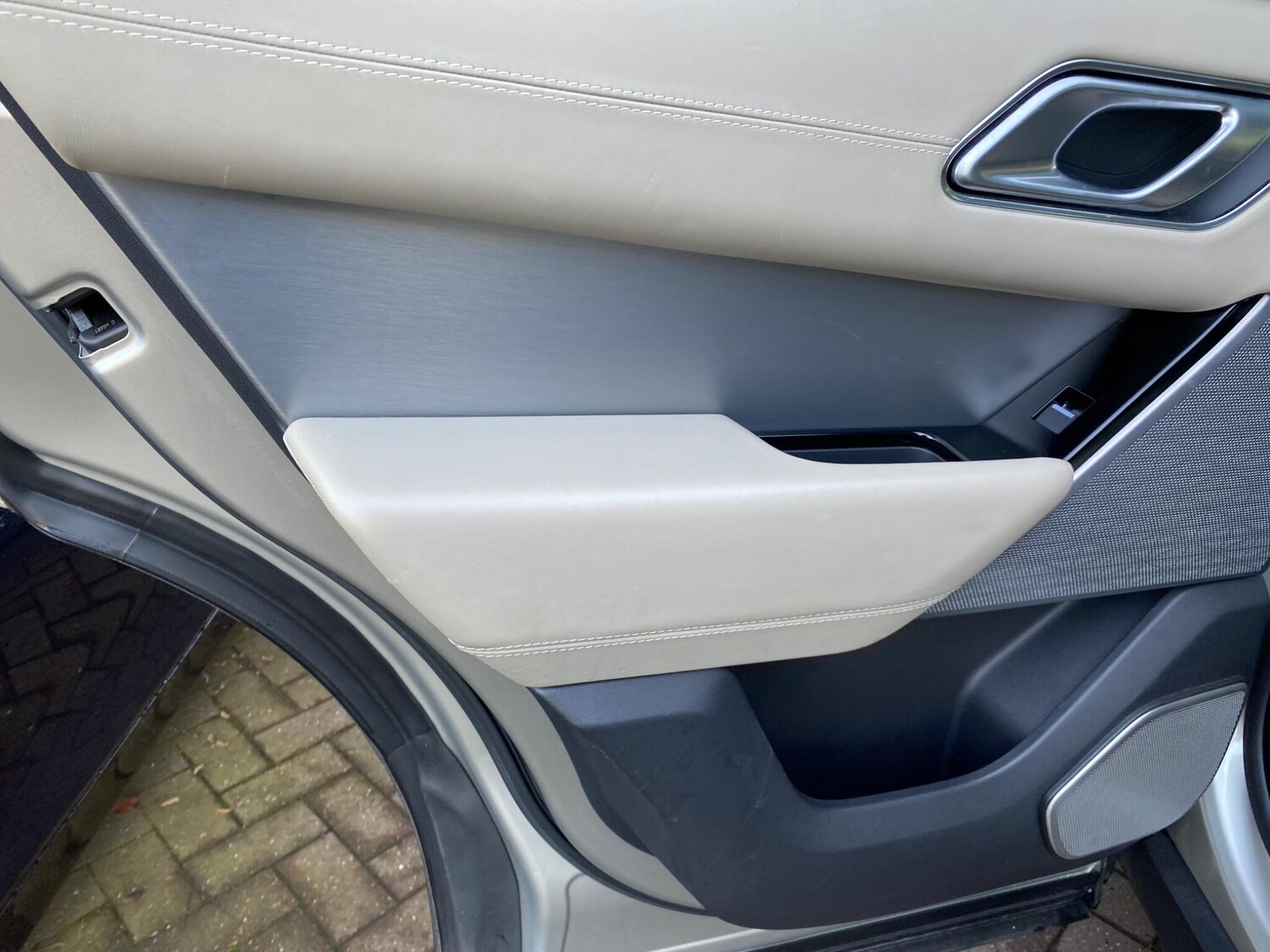 Used Land Rover Range Rover Velar 2019 for sale - 77688858: Photo 37