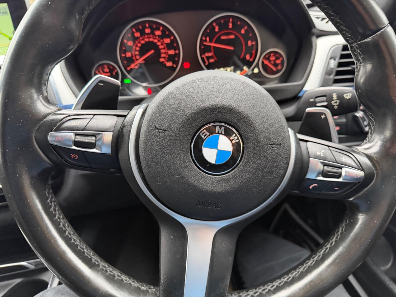 Used BMW 3 Series 2015 for sale - 77688860: Photo 15