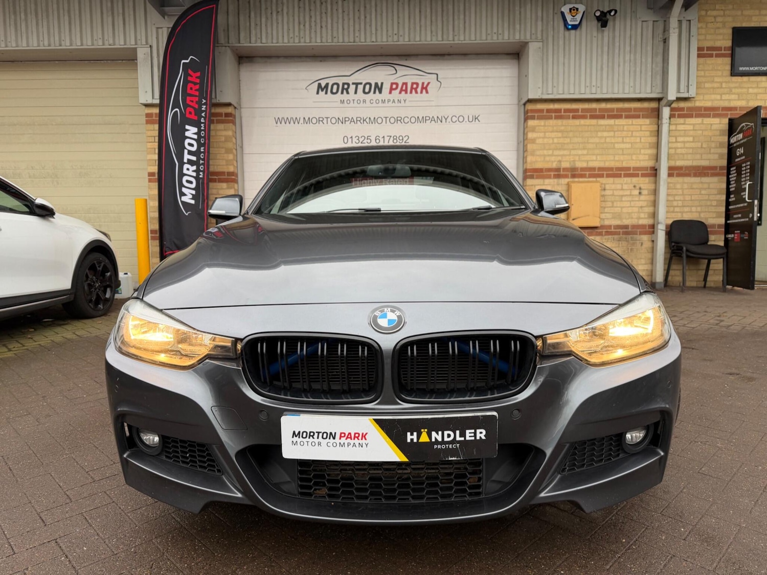 Used BMW 3 Series 2015 for sale - 77688860: Photo 2