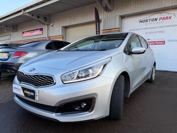 Used Kia Ceed 2018 for sale - 77705097: Photo