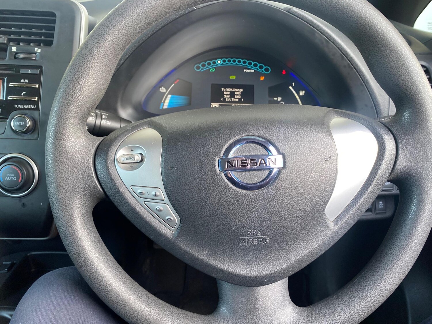 Used Nissan Leaf 2015 for sale - 77688873: Photo 11