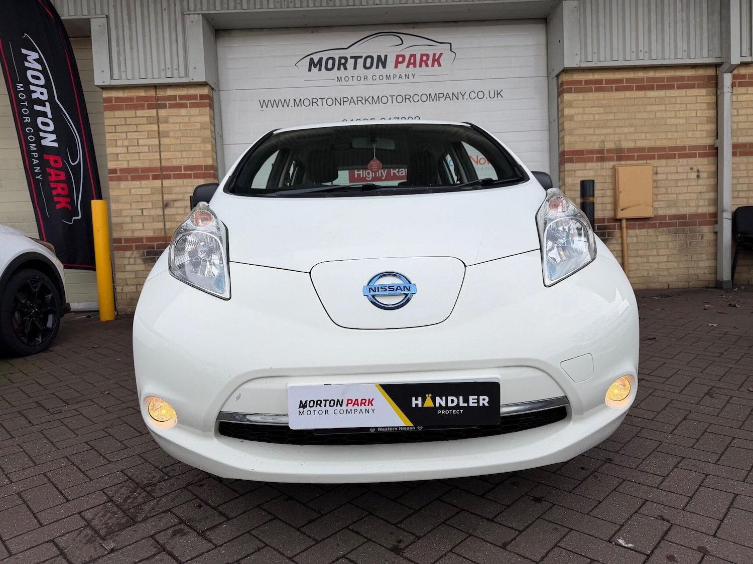 Used Nissan Leaf 2015 for sale - 77688873: Photo 2