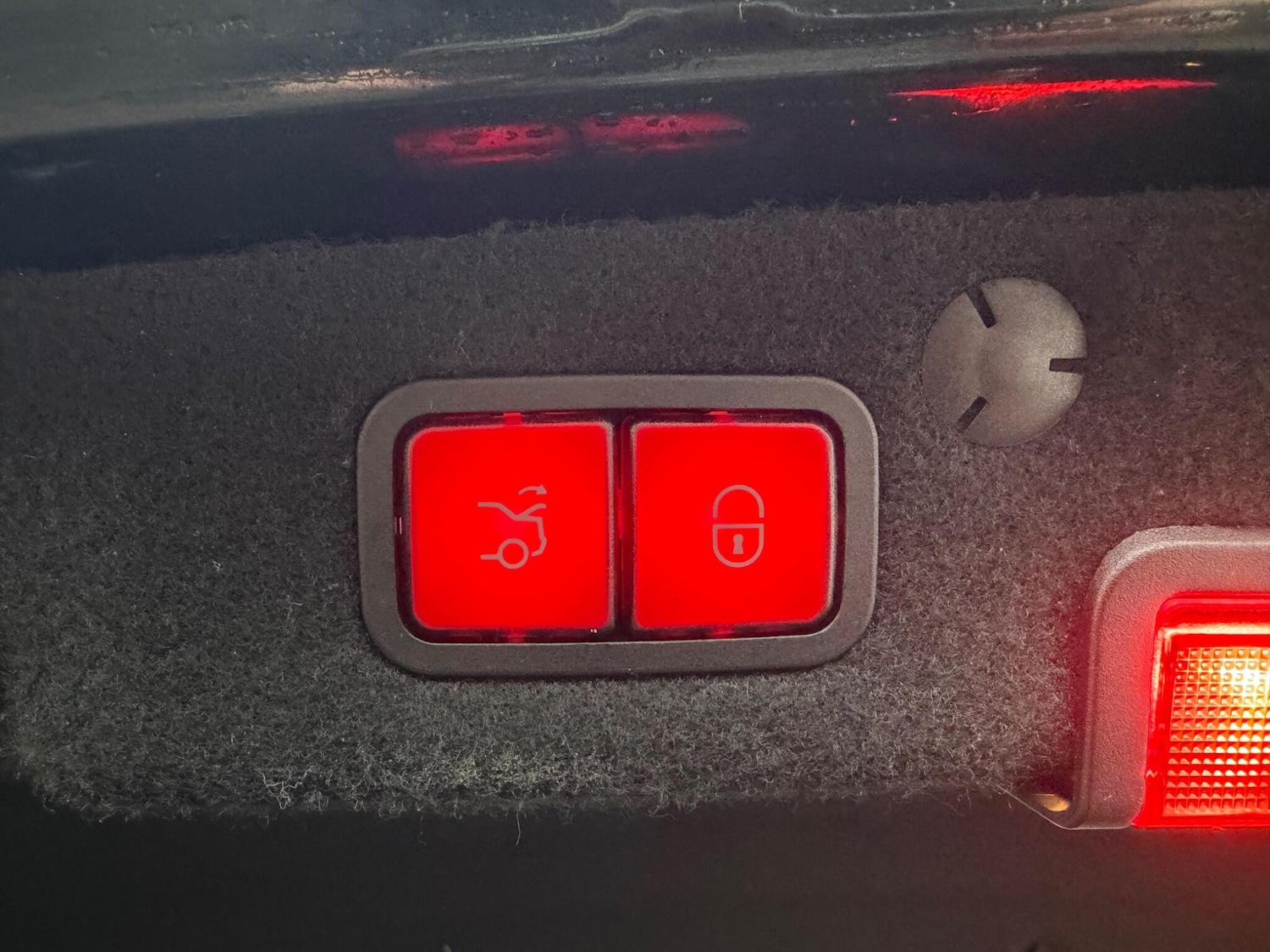 Used Mercedes-Benz C Class 2016 for sale - 77688871: Photo 23