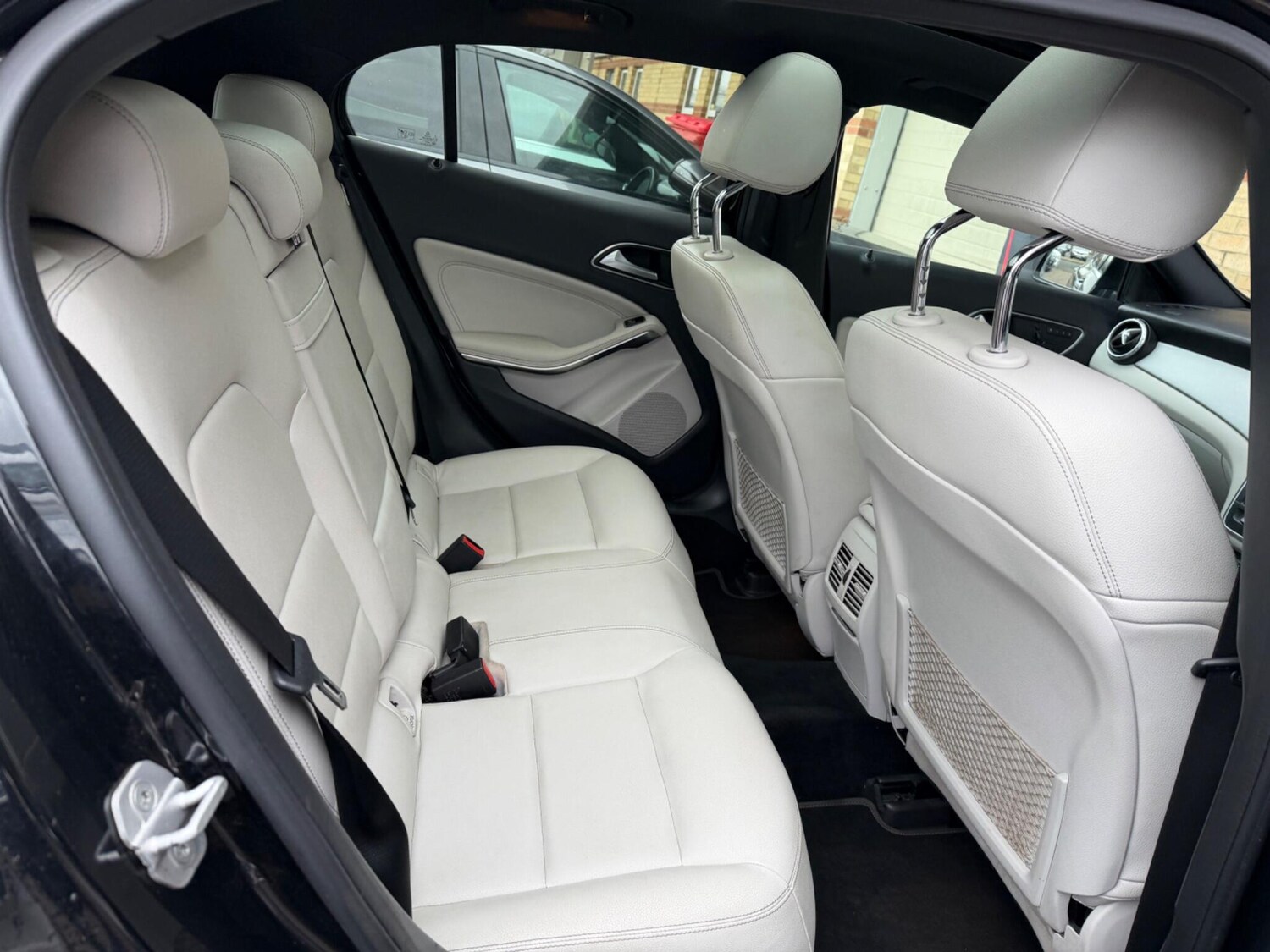 Used Mercedes-Benz GLA 2016 for sale - 77688877: Photo 11