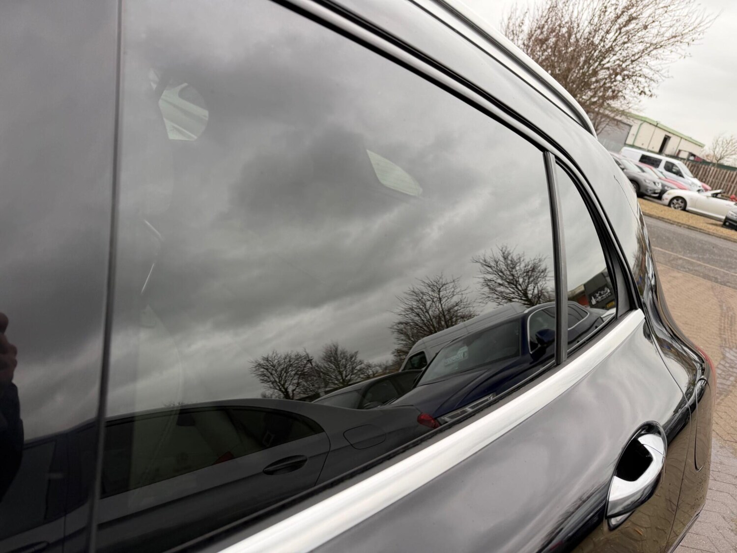 Used Mercedes-Benz GLA 2016 for sale - 77688877: Photo 42