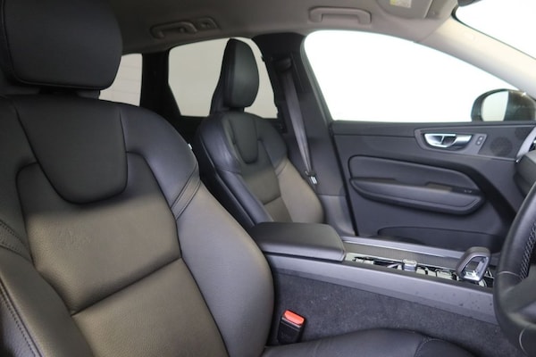 Used Volvo XC60 2021 for sale - 76235722: Photo 13