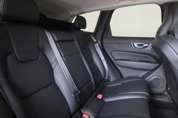 Used Volvo XC60 2021 for sale - 76235722: Photo 16
