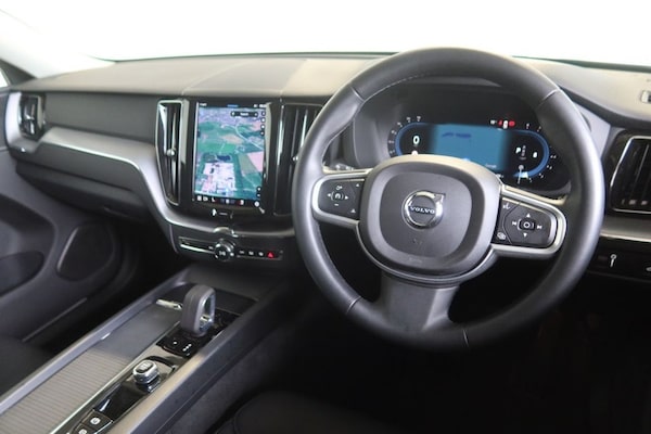 Used Volvo XC60 2021 for sale - 76235722: Photo 5