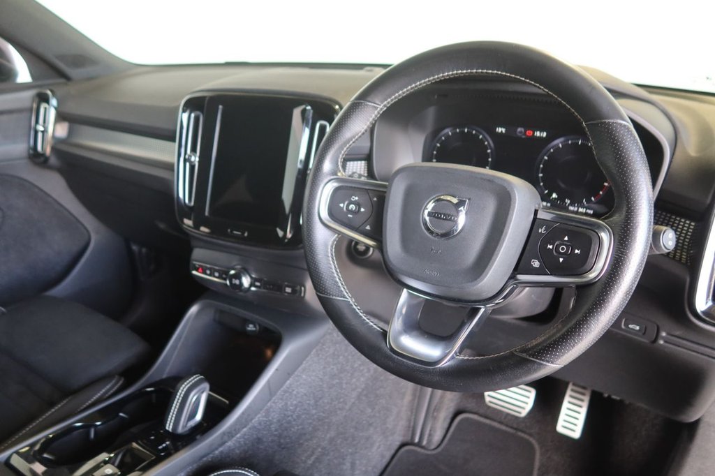 Used Volvo XC40 2021 for sale - 76375905: Photo 5