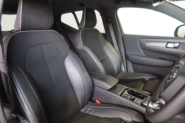 Used Volvo XC40 2021 for sale - 76334022: Photo 12