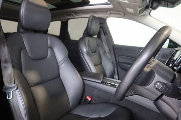 Used Volvo XC60 2021 for sale - 76303468: Photo 11