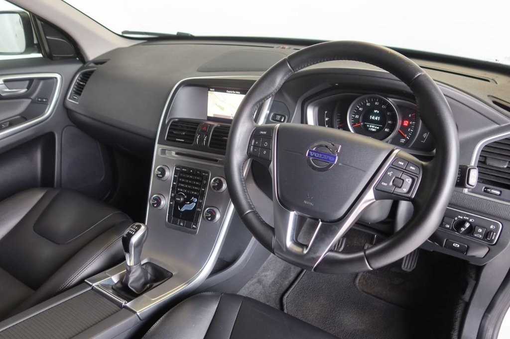 Used Volvo XC60 2017 for sale - 76118995: Photo 6