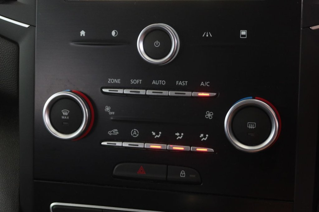 Used Renault Megane 2017 for sale - 75974337: Photo 19