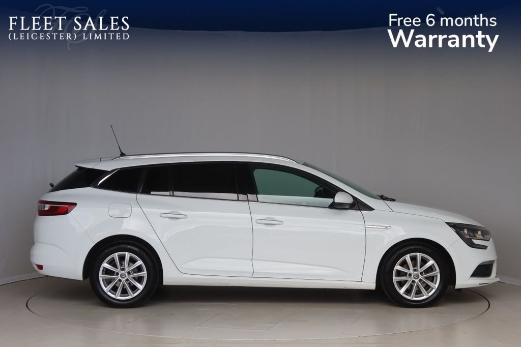 Used Renault Megane 2017 for sale - 75974337: Photo 2