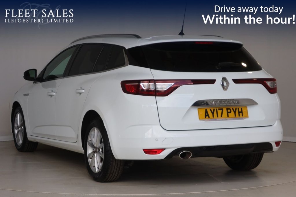 Used Renault Megane 2017 for sale - 75974337: Photo 4