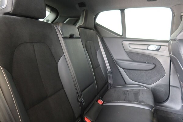 Used Volvo XC40 2021 for sale - 75306635: Photo 15